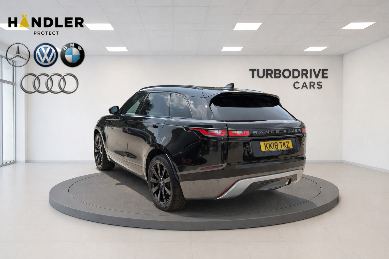 
								2018 Range Rover Velar full									