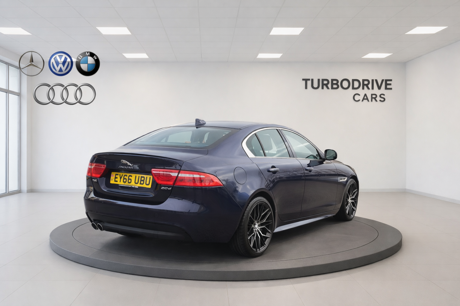 Jaguar XE R-Sport 2016