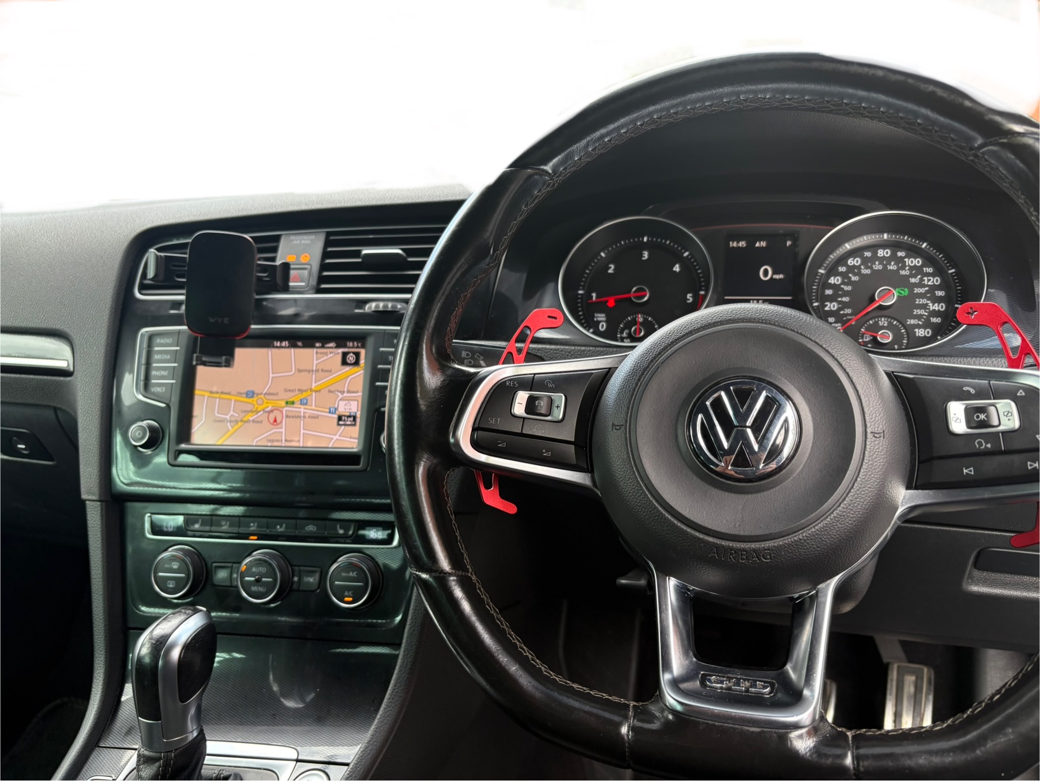 
								2016 VW Golf GTD 2.0L Diesel full									