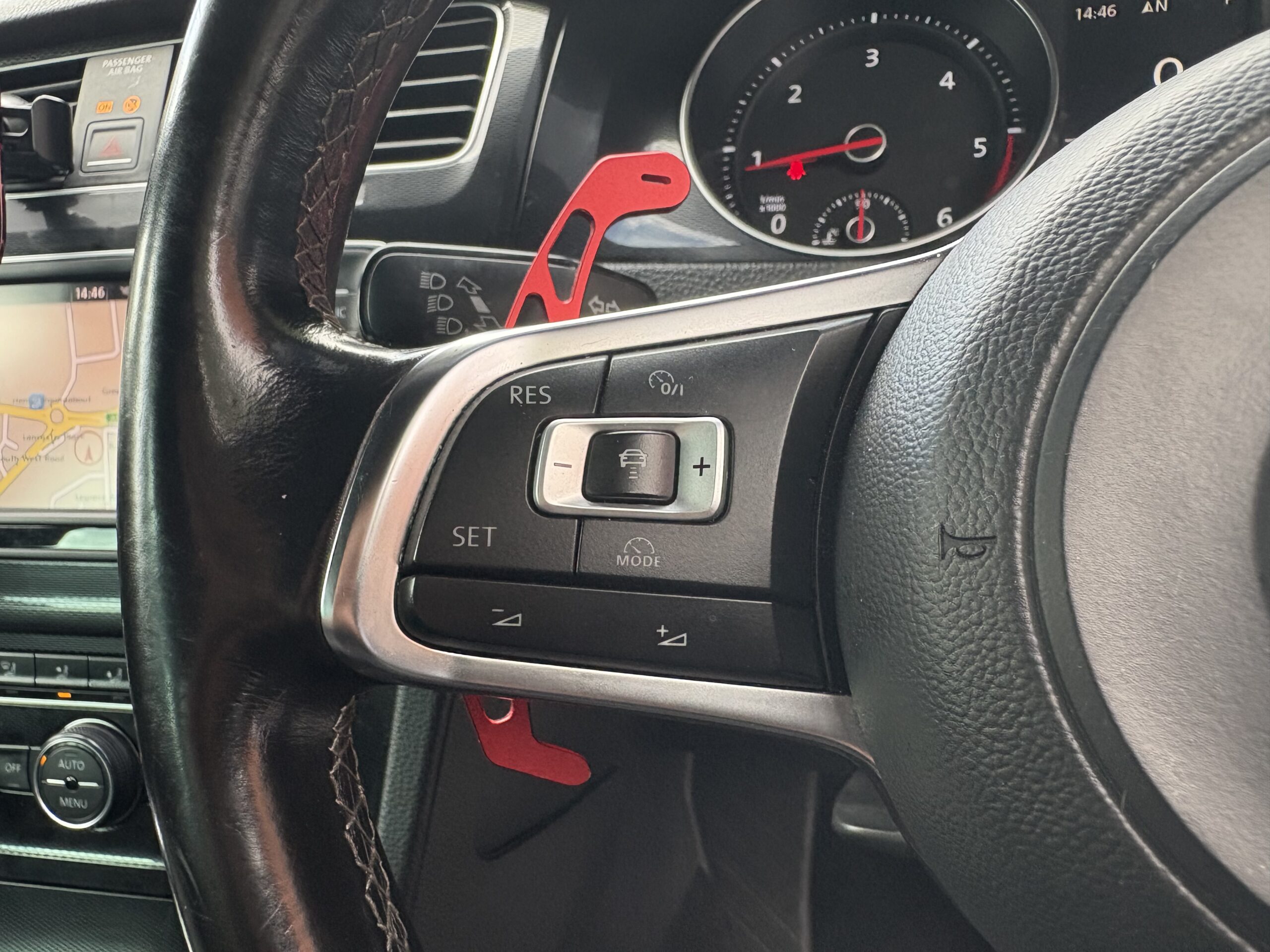 
								2016 VW Golf GTD 2.0L Diesel full									