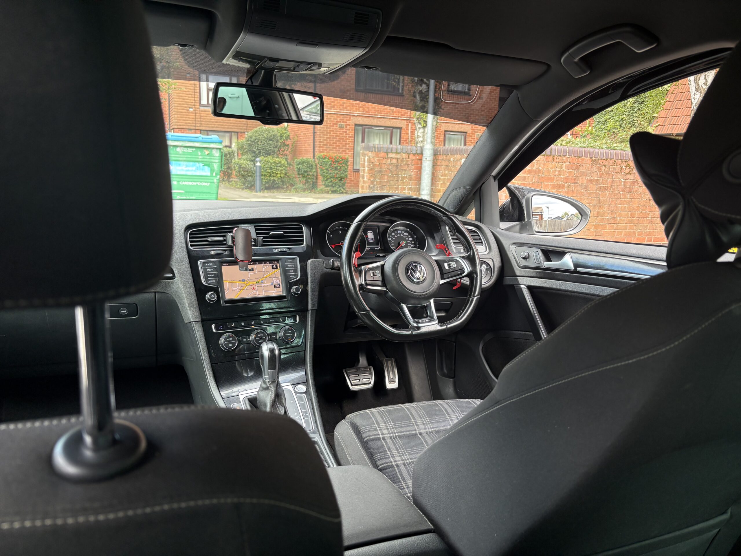 
								2016 VW Golf GTD 2.0L Diesel full									