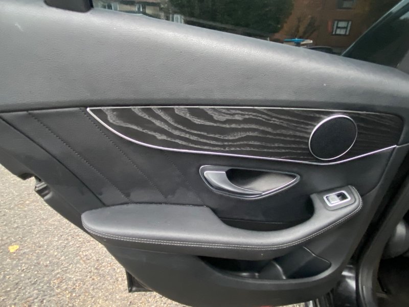 
								2016 Mercedes Benz c220d full									