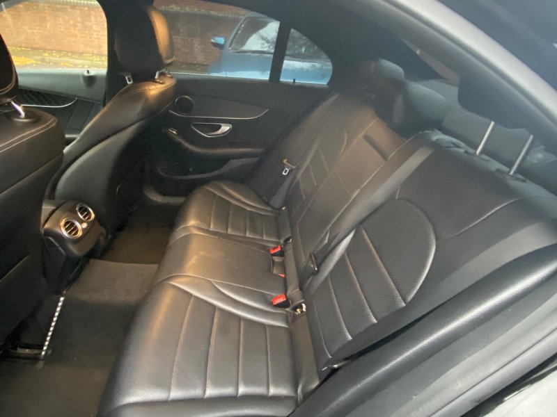 
								2016 Mercedes Benz c220d full									