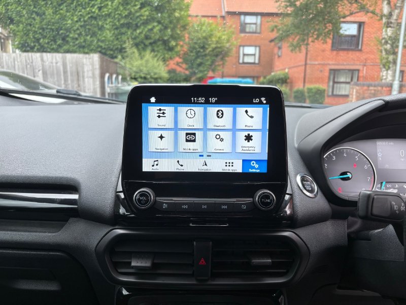 
								Ford Ecosport 2018 full									