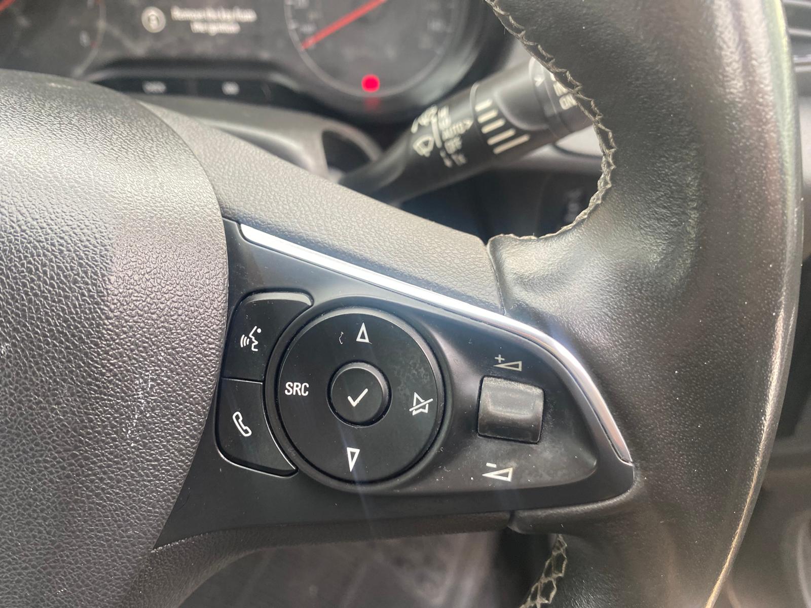 
								2020 Vauxhall GrandLandX full									