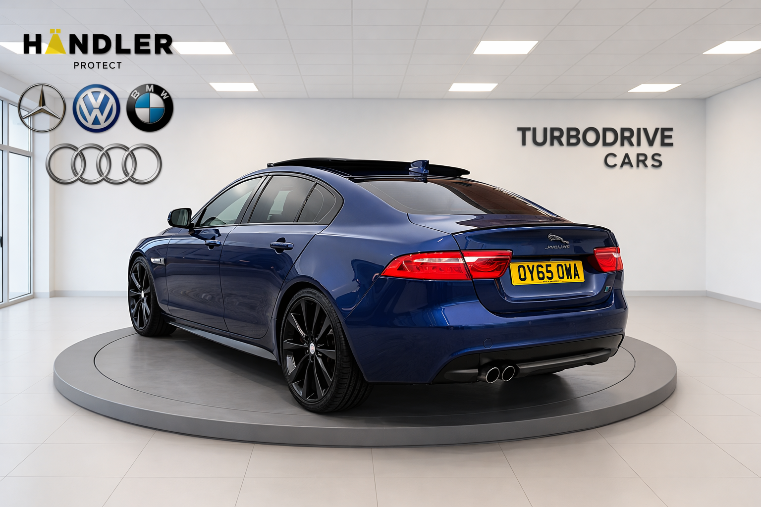 
								2015 Jaguar XE R-Sport full									