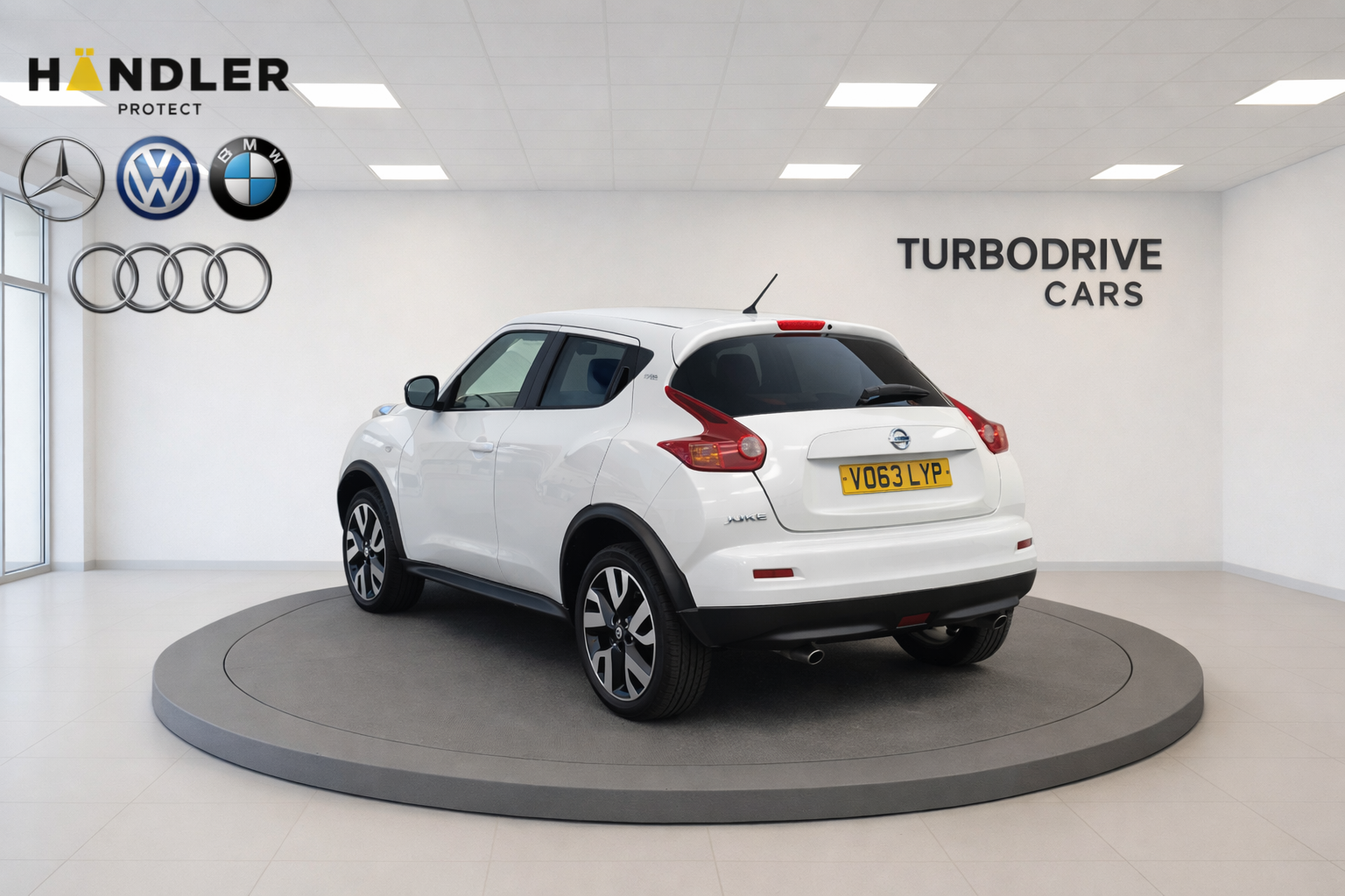 
								2013 Nissan Juke Acenta full									