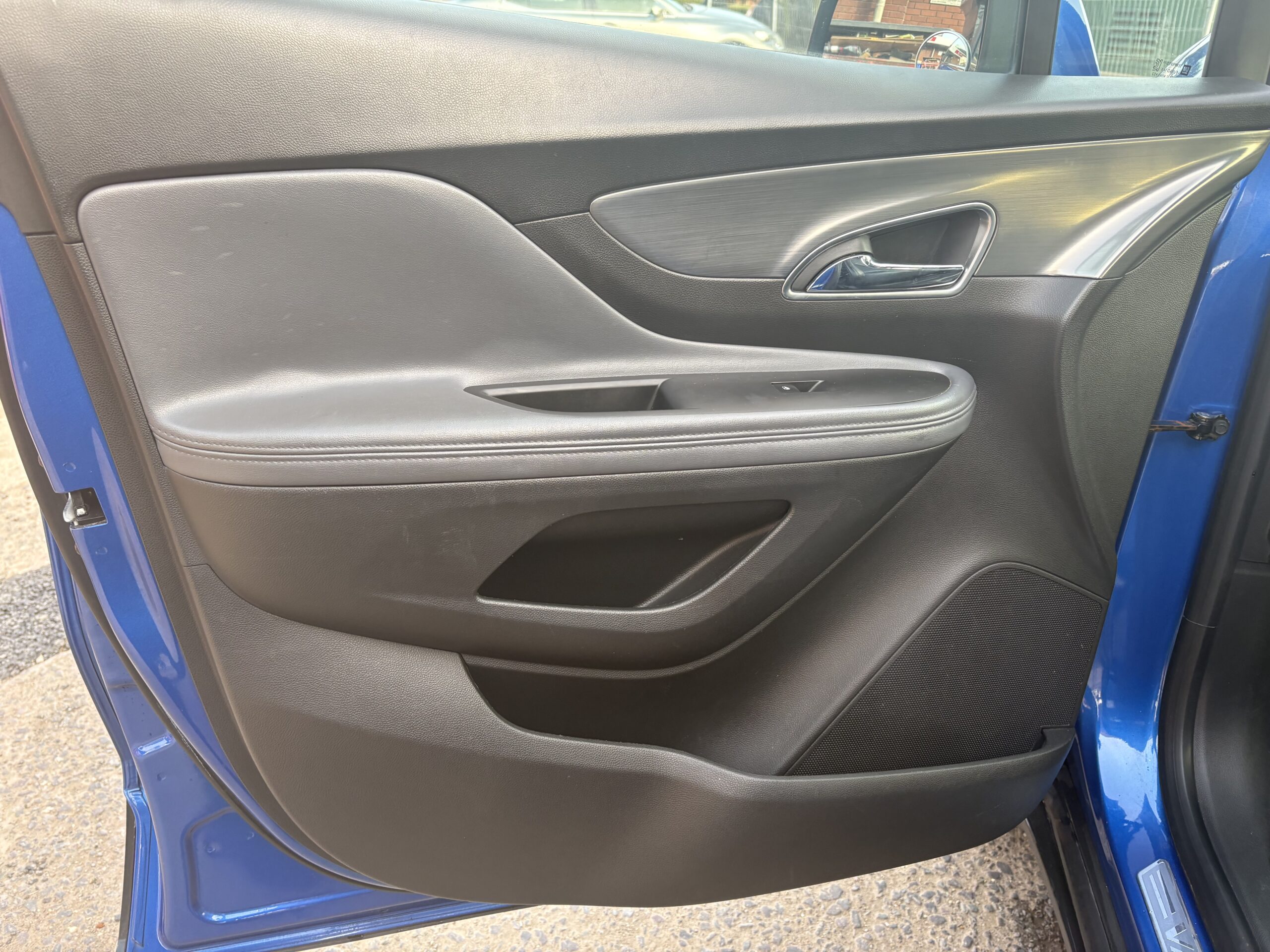 
								2016 Vauxhall Mokka full									