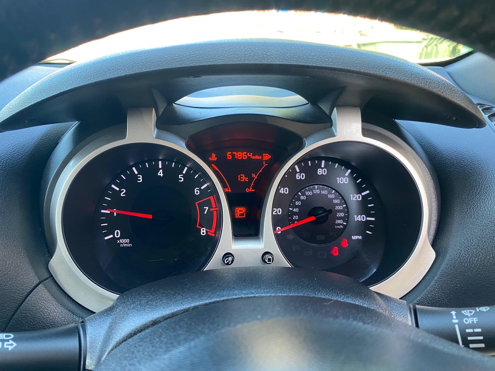 
								2013 Nissan Juke Acenta full									