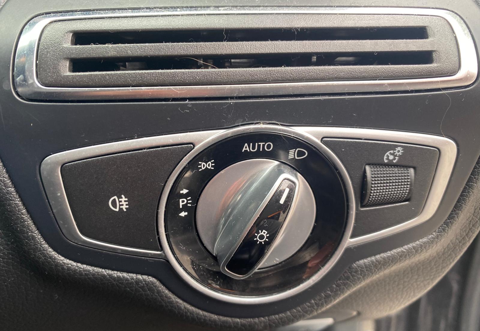 
								2016 Mercedes Benz c200d full									