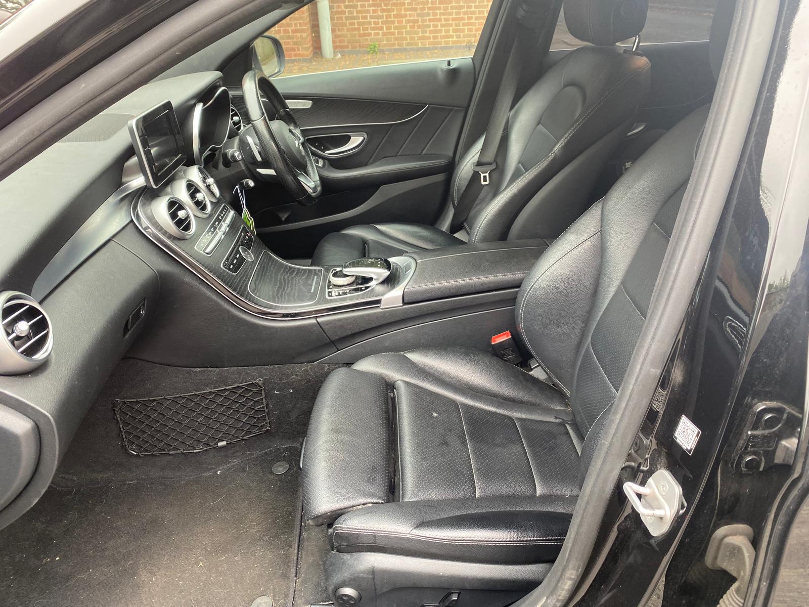 
								2016 Mercedes Benz c200d full									