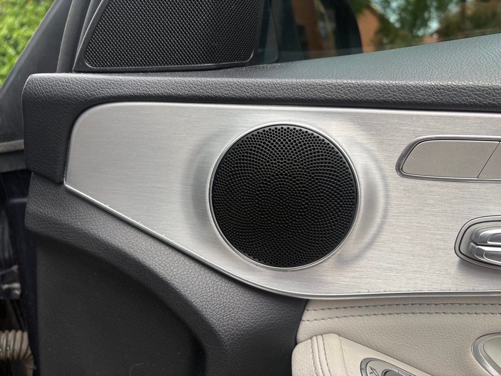 
								2015 Mercedes Benz C220d ( Premium Plus ) full									