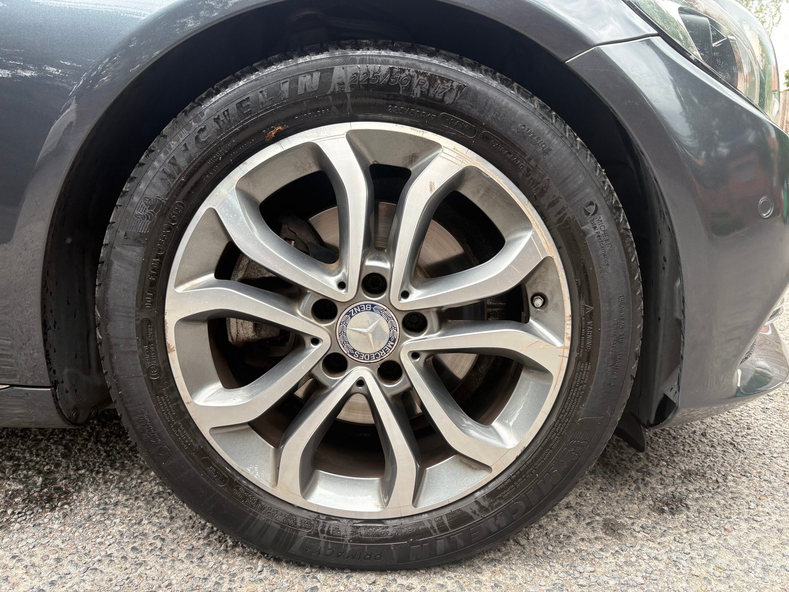 
								2015 Mercedes Benz C220d ( Premium Plus ) full									