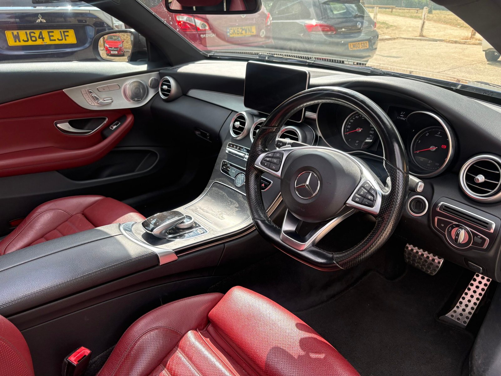 
								2016 Mercedes Benz c250d ( Premium Plus ) full									
