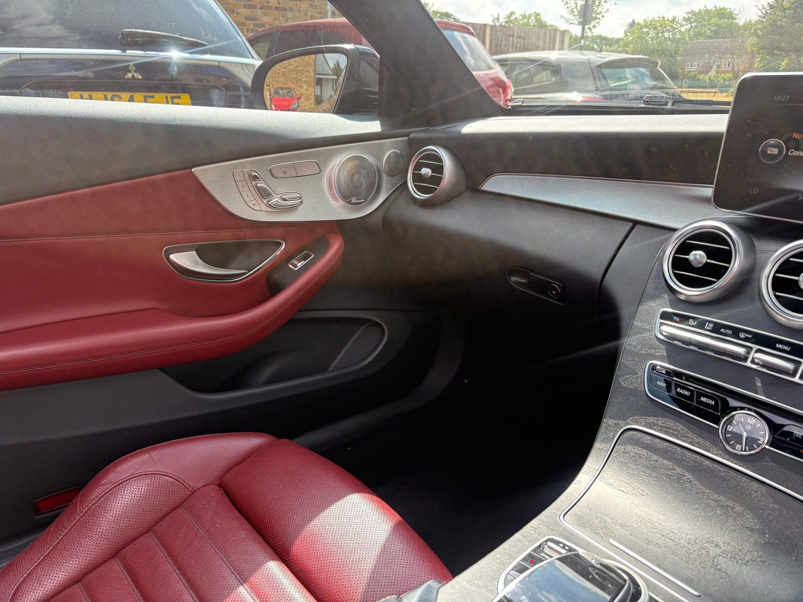 
								2016 Mercedes Benz c250d ( Premium Plus ) full									